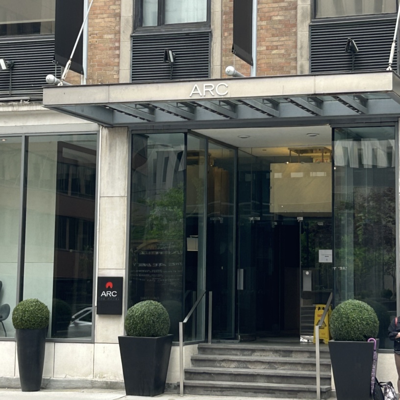 Arc Hotel